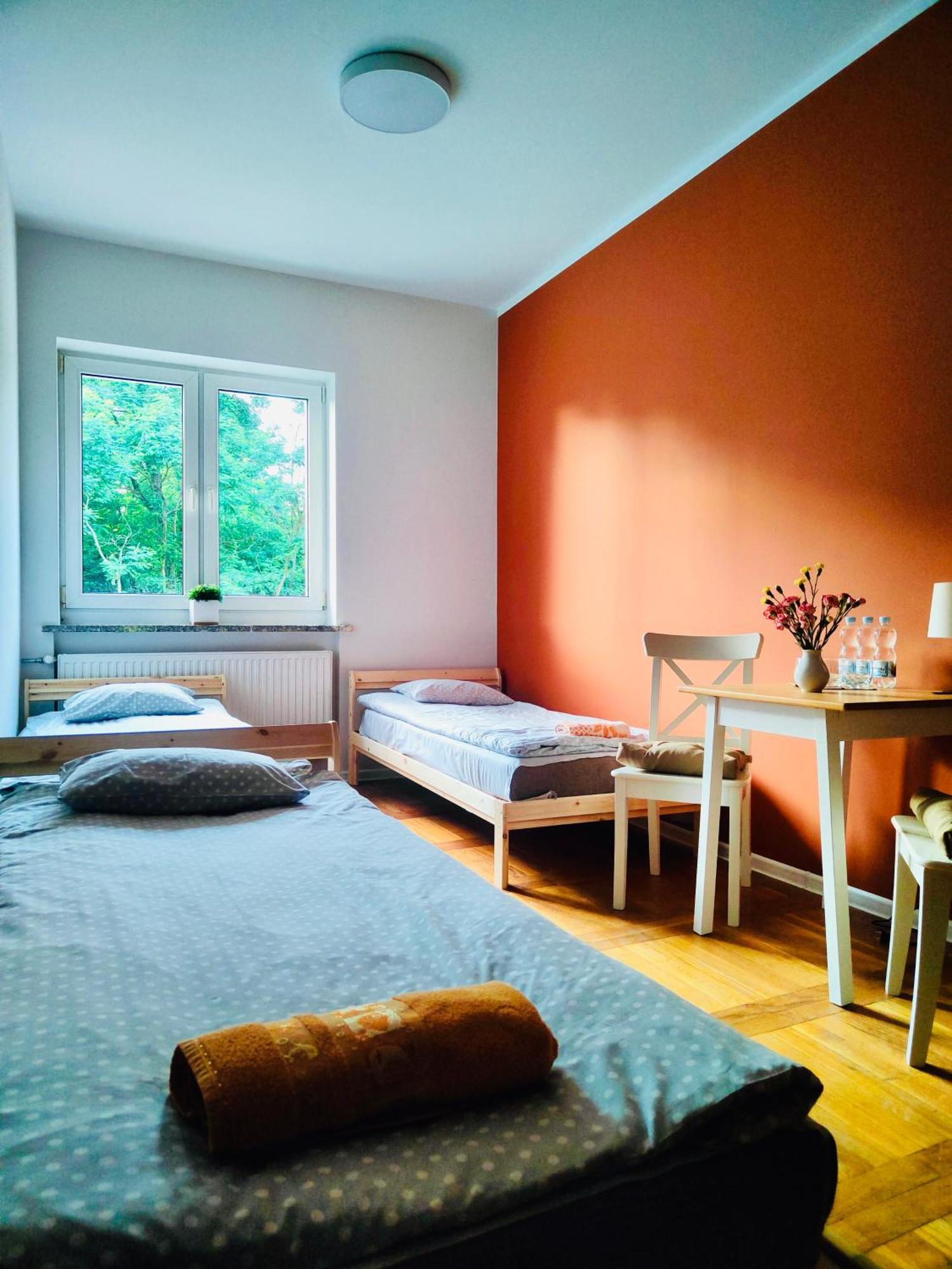 Hotel Dom Bez Scian Gubin Exteriér fotografie